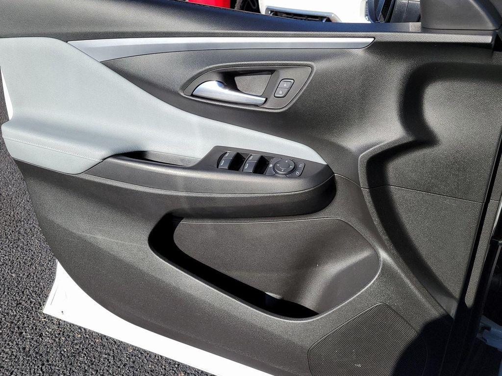 used 2024 Buick Envista car, priced at $21,791