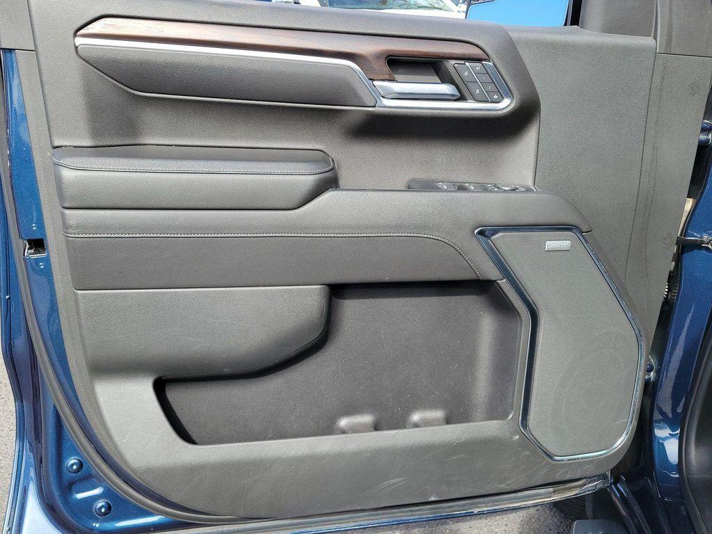 used 2022 GMC Sierra 1500 car, priced at $44,604