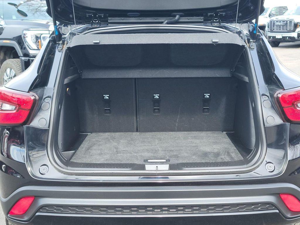 used 2024 Chevrolet Trax car, priced at $23,900