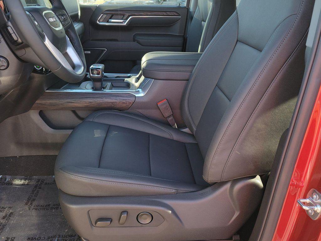 new 2026 GMC Sierra 1500 car, priced at $58,335