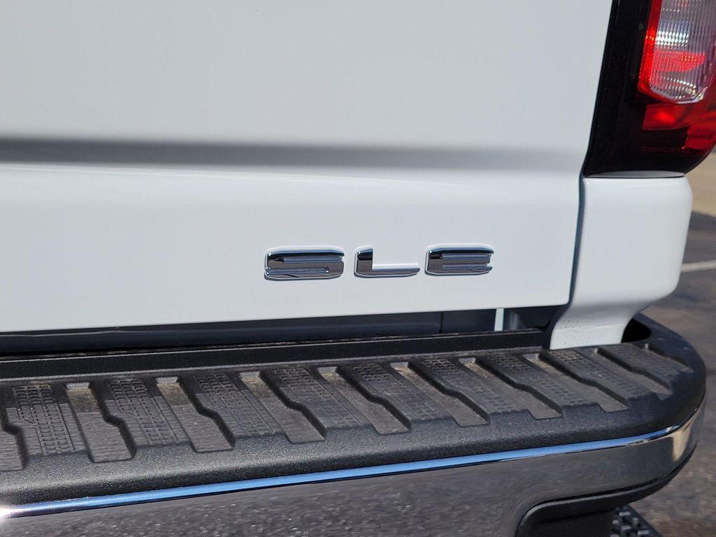 new 2026 GMC Sierra 2500 car, priced at $71,420