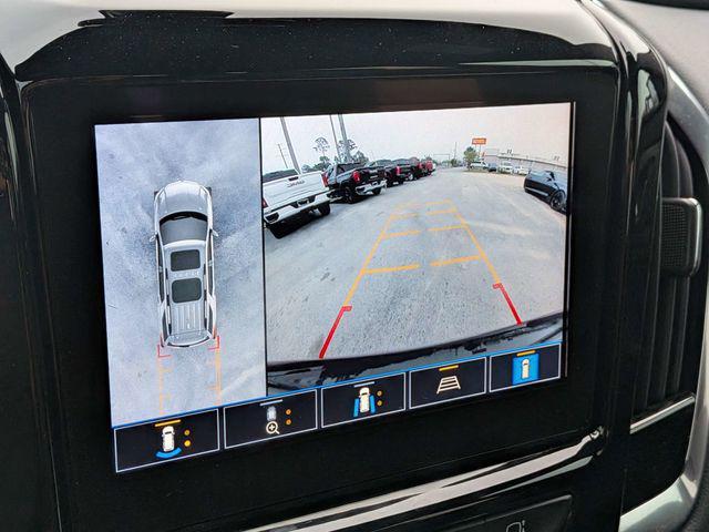 used 2023 Chevrolet Traverse car, priced at $27,377