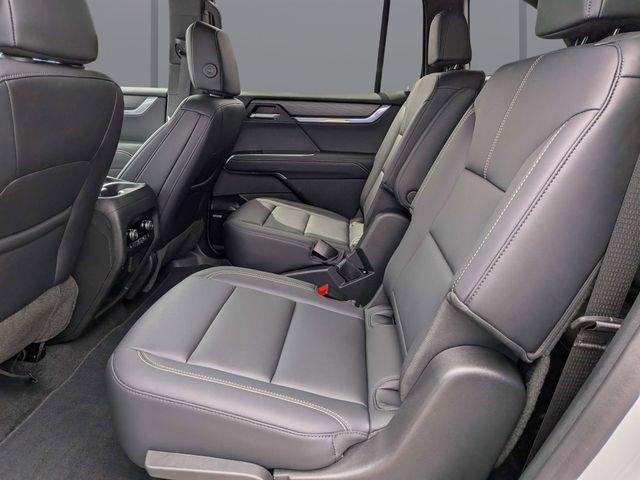 used 2024 GMC Acadia car, priced at $30,405