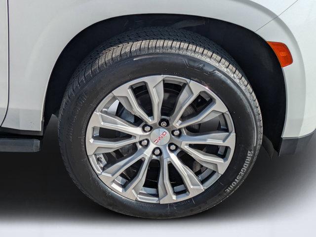 used 2021 GMC Yukon XL car, priced at $43,377