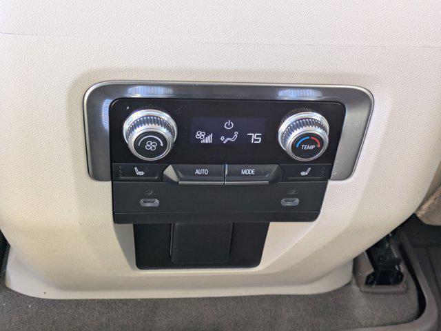 used 2021 GMC Yukon XL car, priced at $43,377