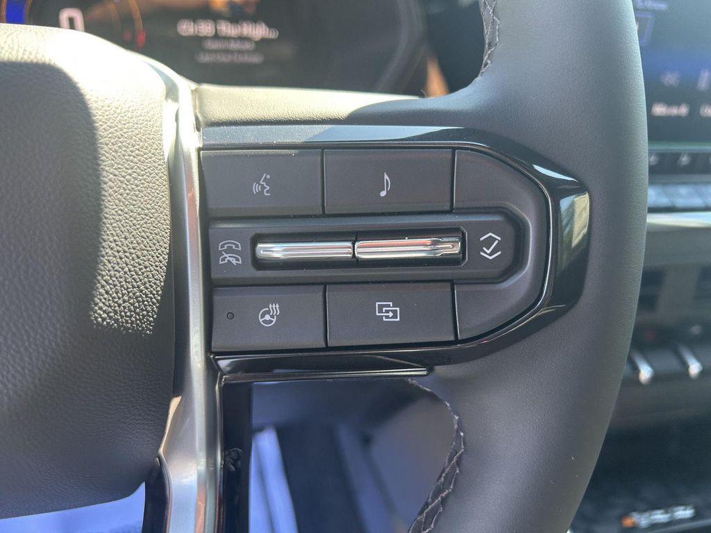 new 2026 Chevrolet Colorado car, priced at $44,110