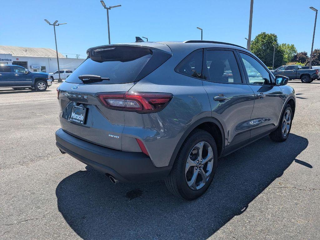 used 2025 Ford Escape car, priced at $25,998