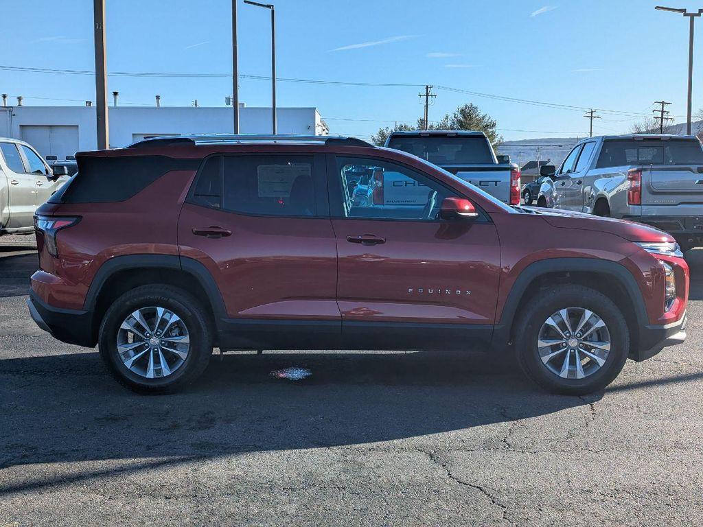 new 2026 Chevrolet Equinox car, priced at $37,630