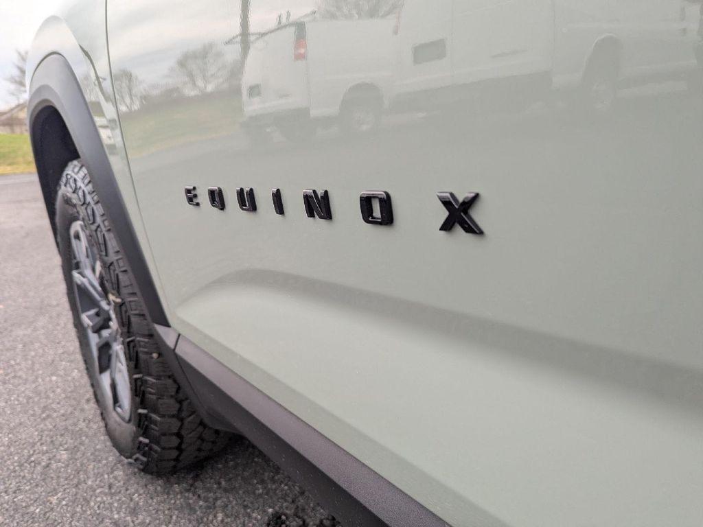 new 2026 Chevrolet Equinox car, priced at $40,290
