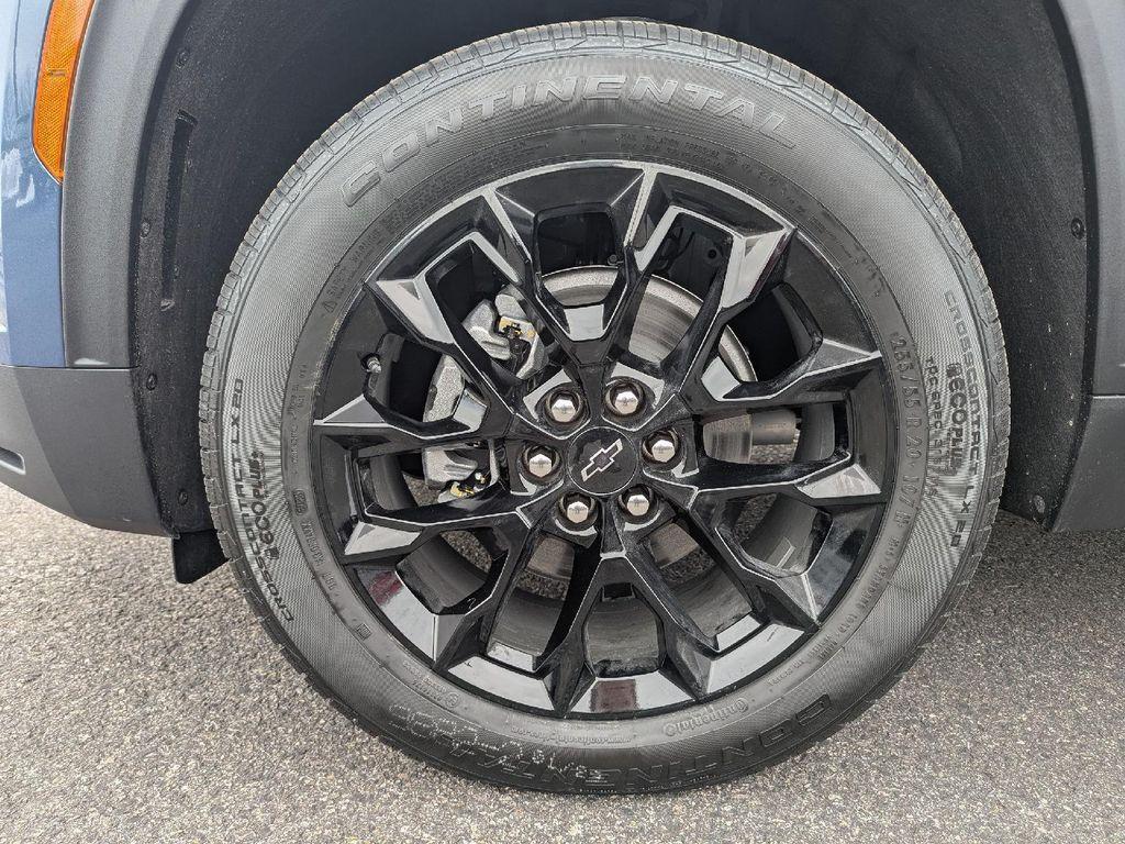 new 2026 Chevrolet Traverse car, priced at $49,305