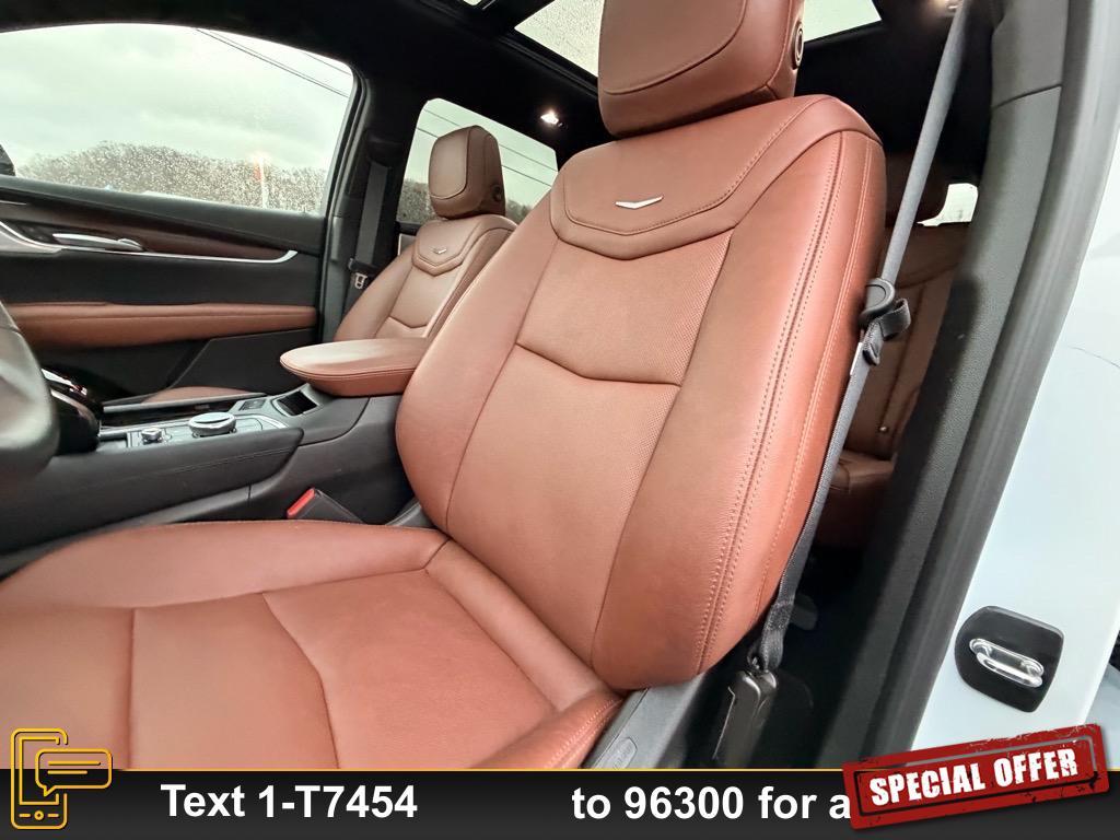 used 2023 Cadillac XT5 car, priced at $42,855