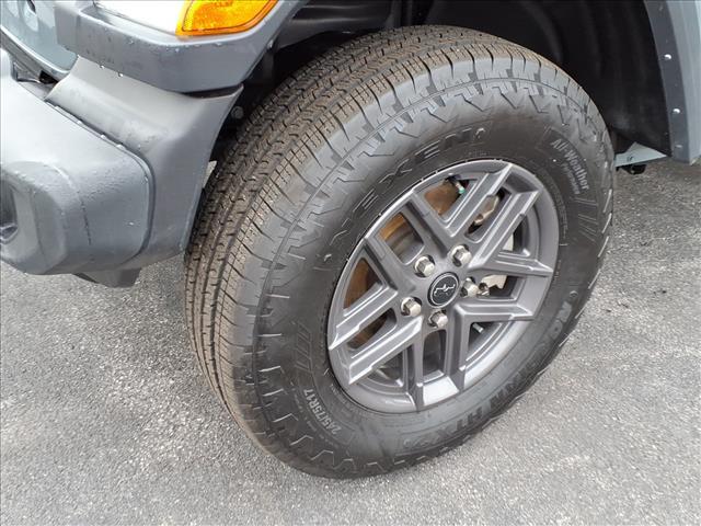 used 2024 Jeep Wrangler car, priced at $29,995