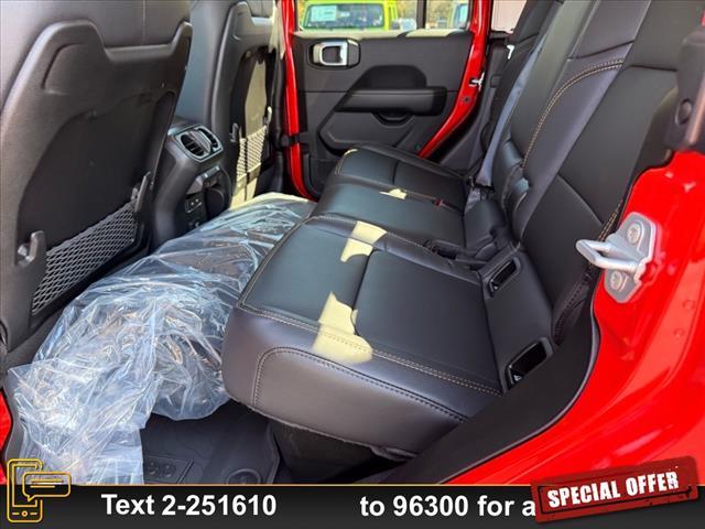 new 2025 Jeep Gladiator car, priced at $51,925