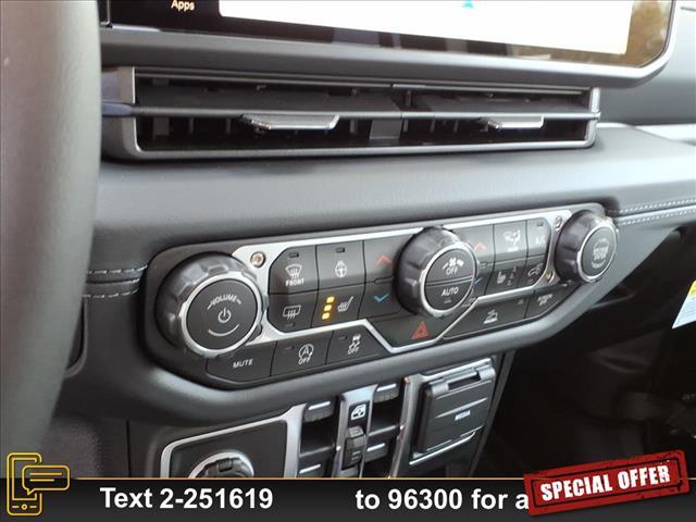 new 2025 Jeep Gladiator car, priced at $51,925