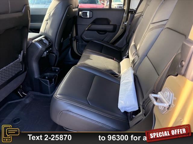 new 2025 Jeep Gladiator car, priced at $49,695