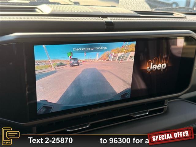 new 2025 Jeep Gladiator car, priced at $49,695