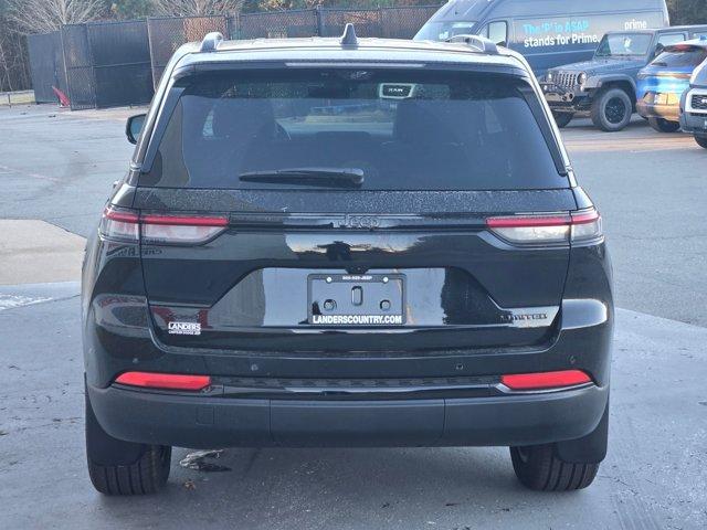 new 2025 Jeep Grand Cherokee car, priced at $49,858