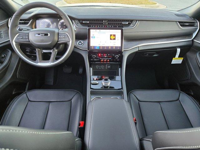 new 2025 Jeep Grand Cherokee car, priced at $49,858