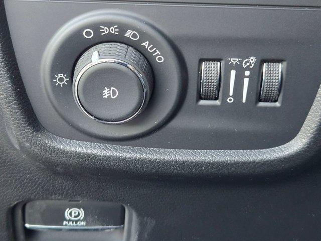 new 2025 Jeep Grand Cherokee car, priced at $49,858