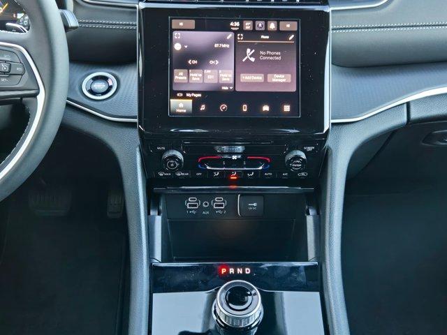 new 2025 Jeep Grand Cherokee car