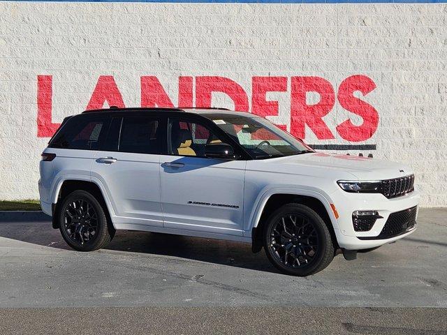 new 2025 Jeep Grand Cherokee car, priced at $66,914