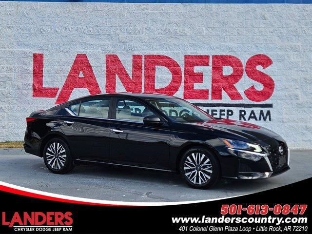 used 2025 Nissan Altima car, priced at $21,124