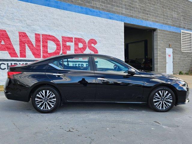 used 2025 Nissan Altima car, priced at $21,124