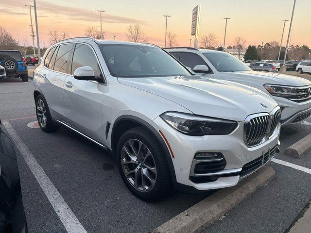 used 2019 BMW X5 car, priced at $22,124