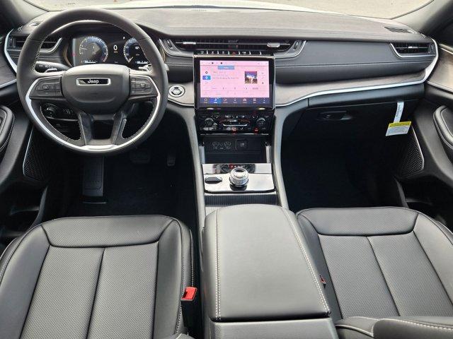 new 2025 Jeep Grand Cherokee L car, priced at $51,397