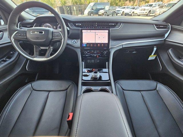 new 2025 Jeep Grand Cherokee L car, priced at $52,977