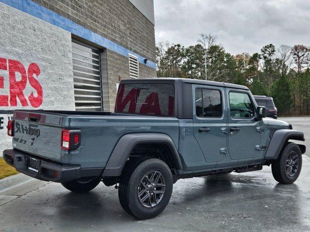 new 2026 Jeep Gladiator car, priced at $42,931