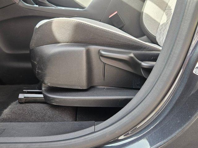 used 2022 Chevrolet Equinox car, priced at $17,629