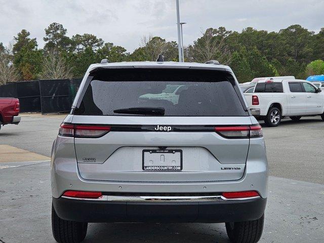 used 2023 Jeep Grand Cherokee car, priced at $23,098
