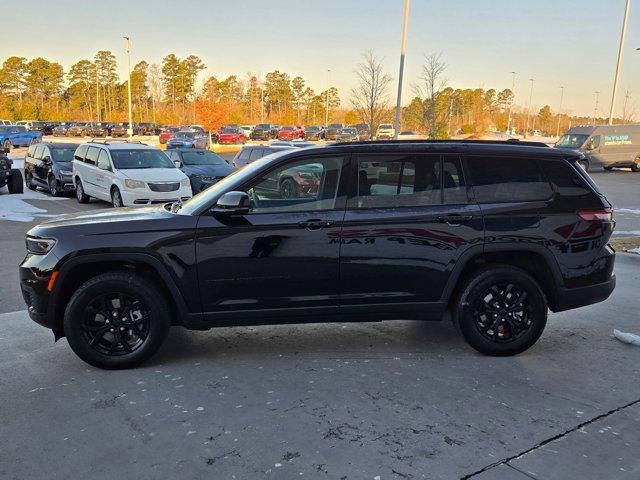 used 2024 Jeep Grand Cherokee L car, priced at $30,382