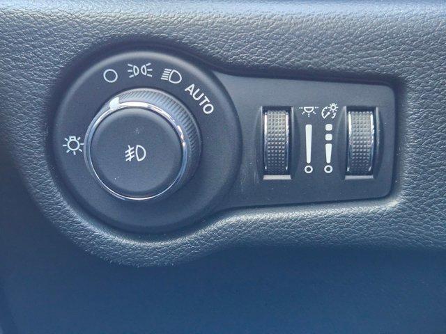 new 2026 Chrysler Pacifica car, priced at $52,774