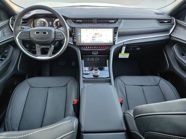 new 2026 Jeep Grand Cherokee car, priced at $49,969