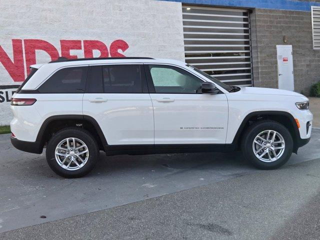 new 2026 Jeep Grand Cherokee car, priced at $36,769