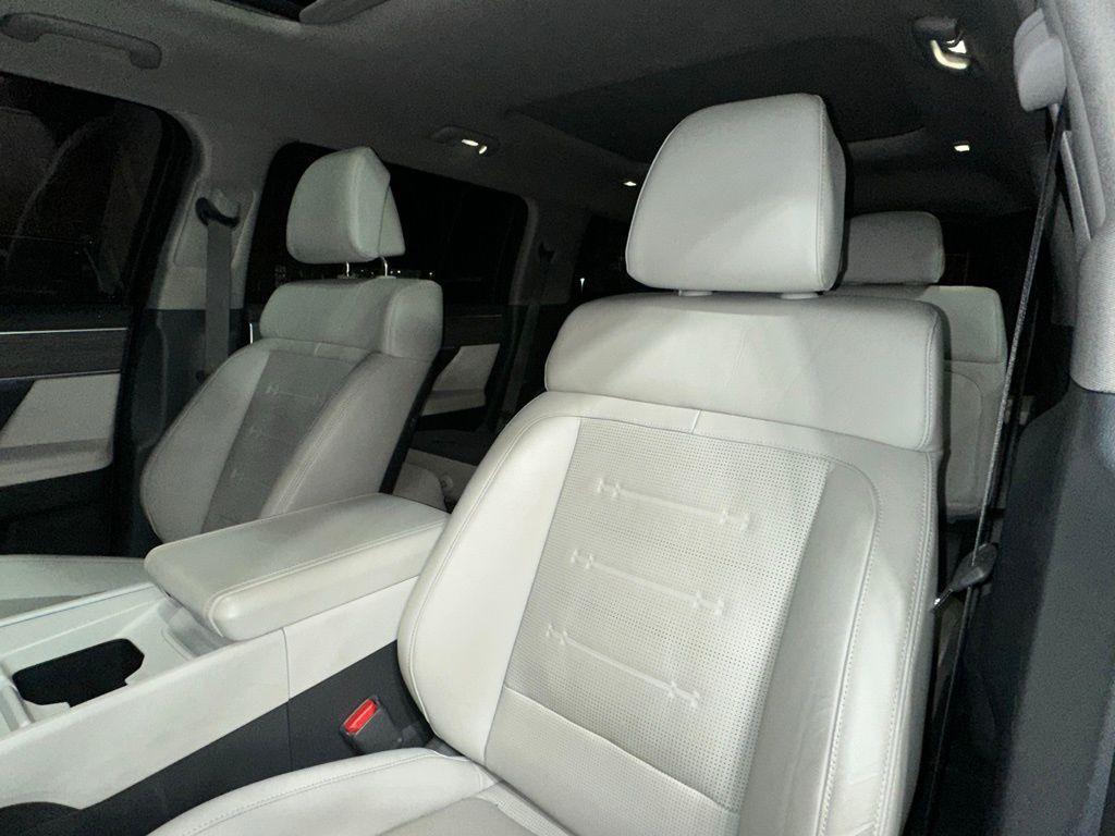 used 2024 Hyundai Santa Fe car, priced at $31,485