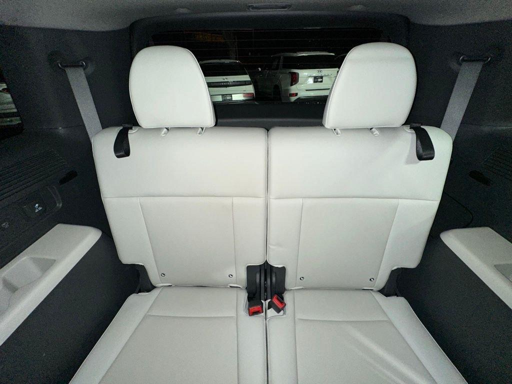 used 2024 Hyundai Santa Fe car, priced at $29,945