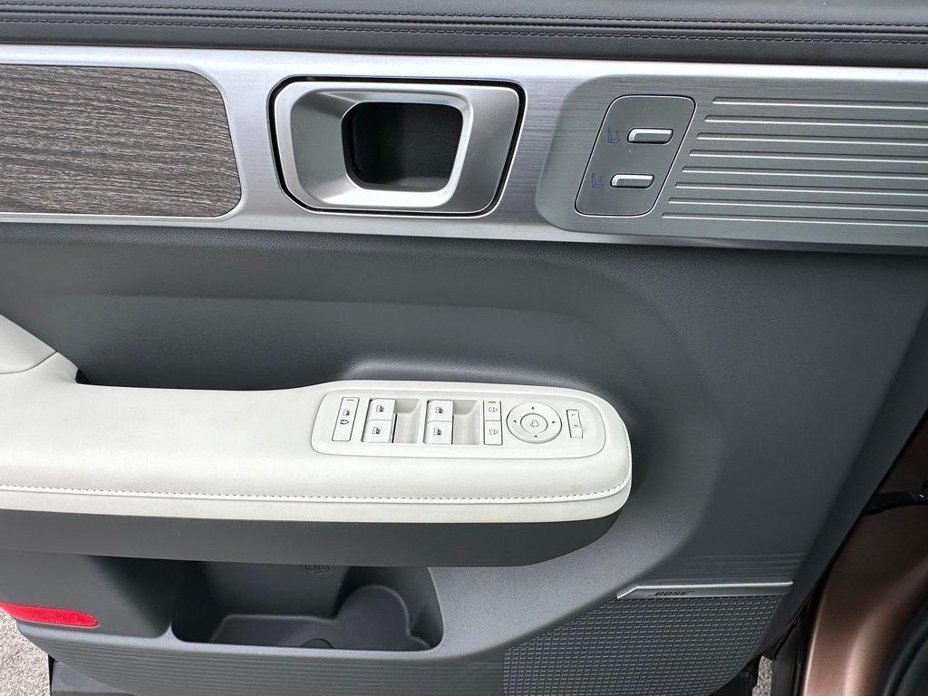 used 2024 Hyundai SANTA FE HEV car, priced at $34,904