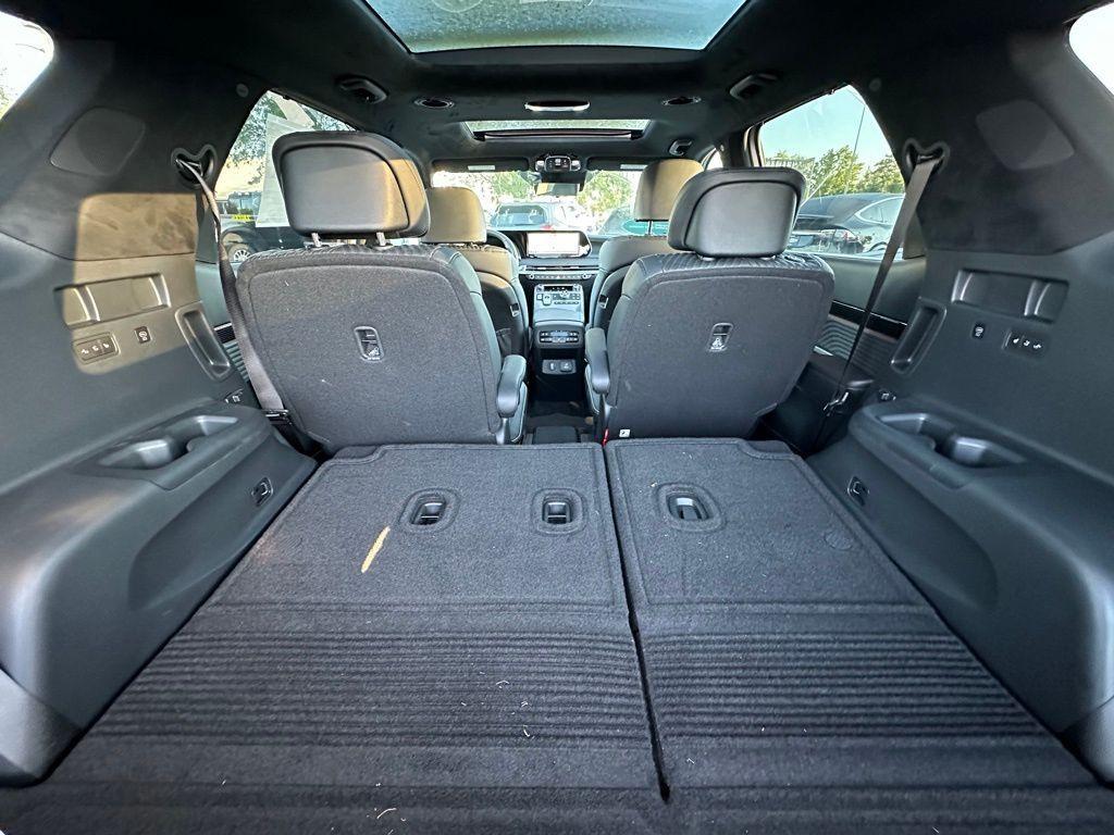 used 2025 Hyundai Palisade car, priced at $46,997
