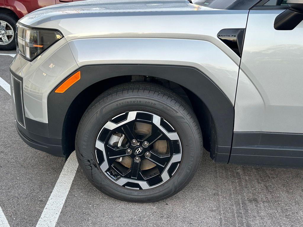 used 2025 Hyundai Santa Fe car, priced at $30,462