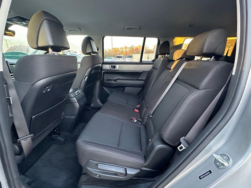 used 2025 Hyundai Santa Fe car, priced at $30,462