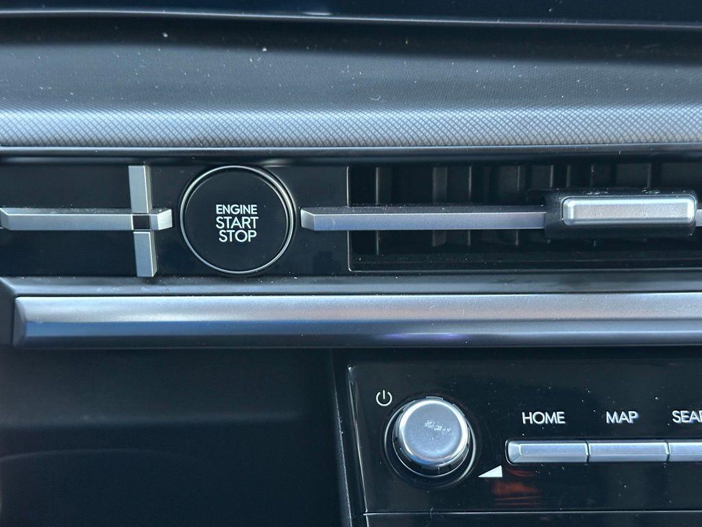 used 2025 Hyundai Santa Fe car, priced at $30,462