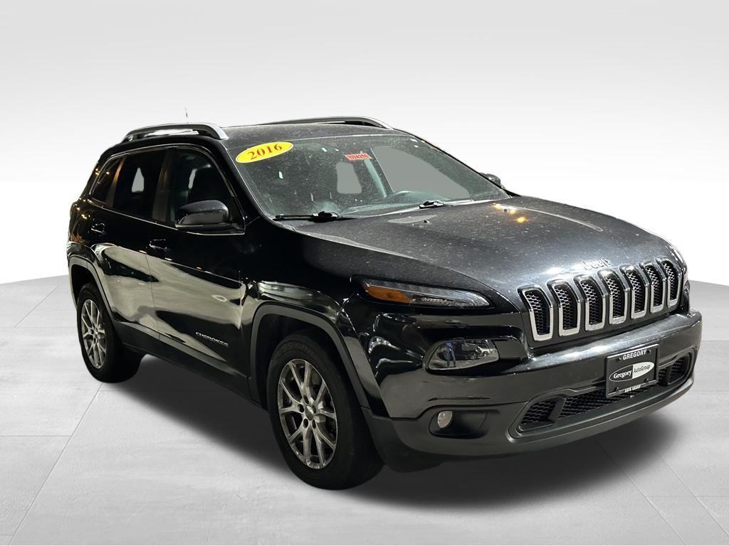 used 2016 Jeep Cherokee car, priced at $10,938