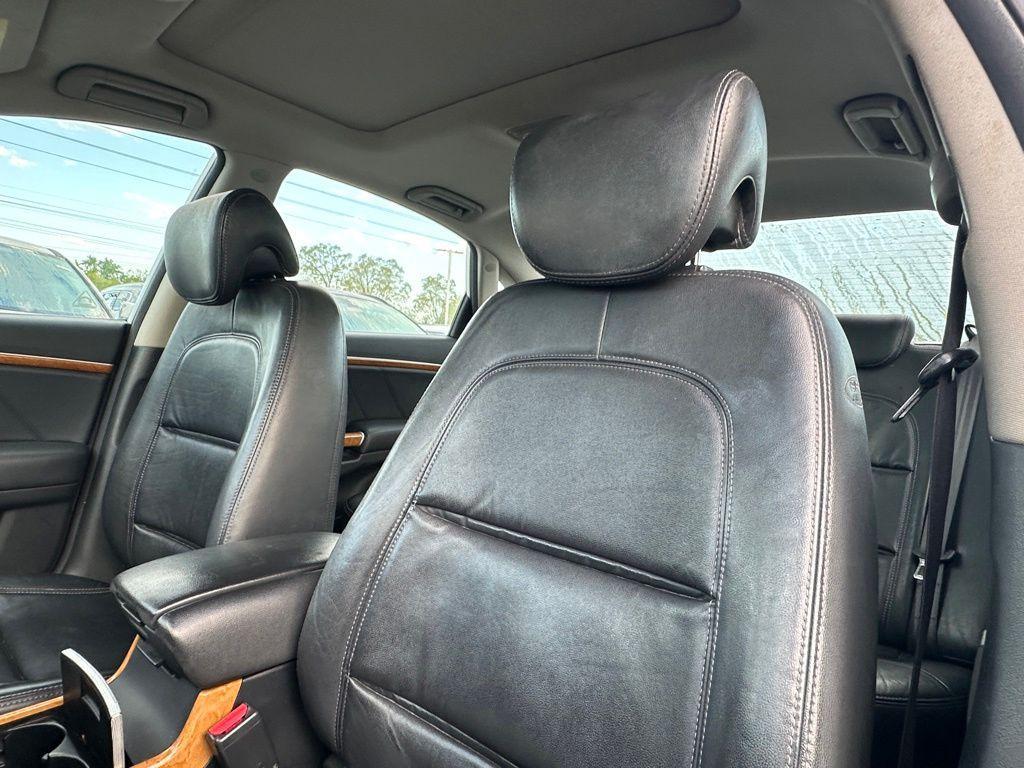 used 2007 Hyundai Azera car, priced at $6,996