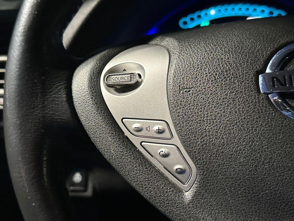 used 2013 Nissan Leaf car, priced at $3,855