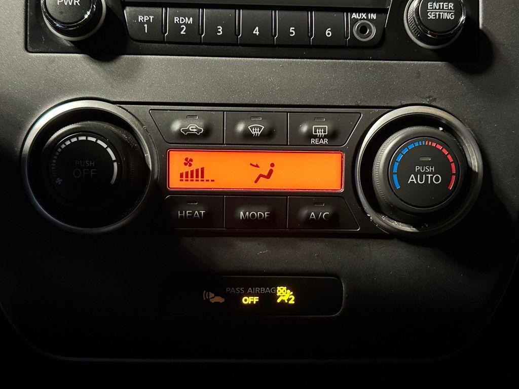 used 2013 Nissan Leaf car, priced at $3,855