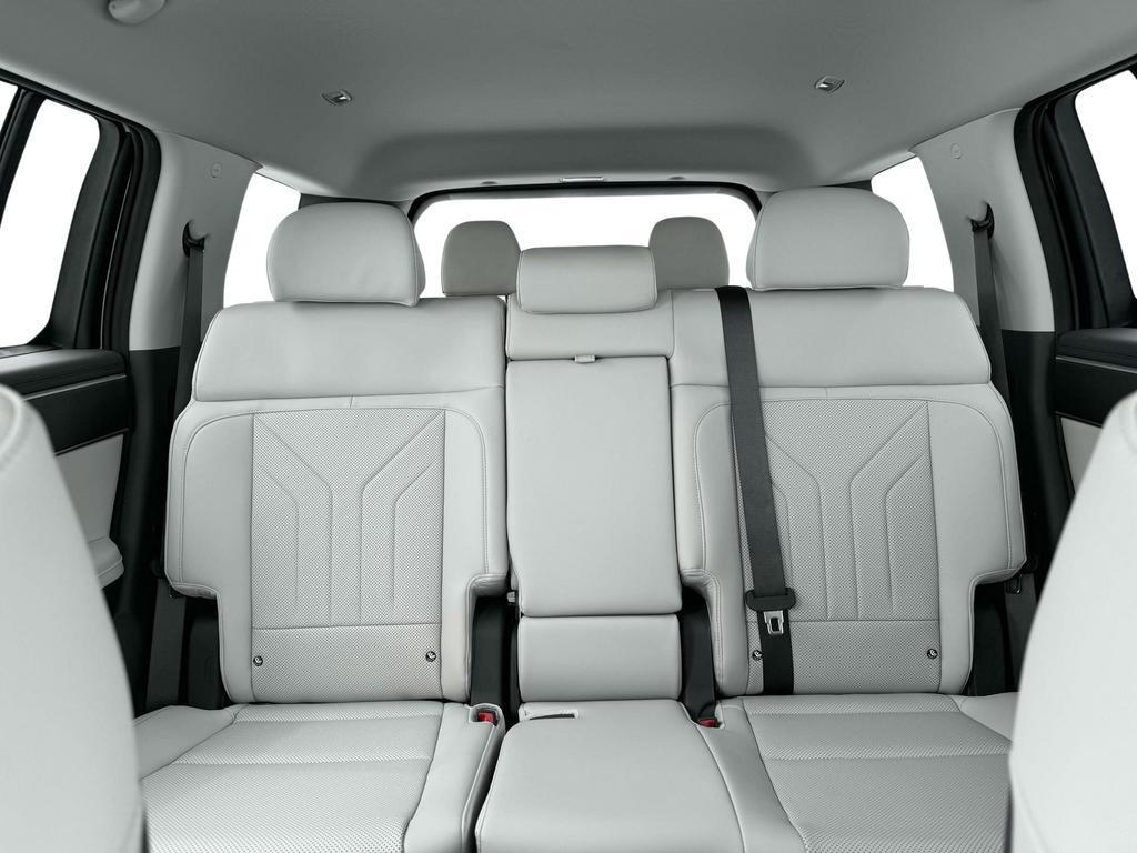 new 2025 Hyundai Santa Fe car, priced at $35,488