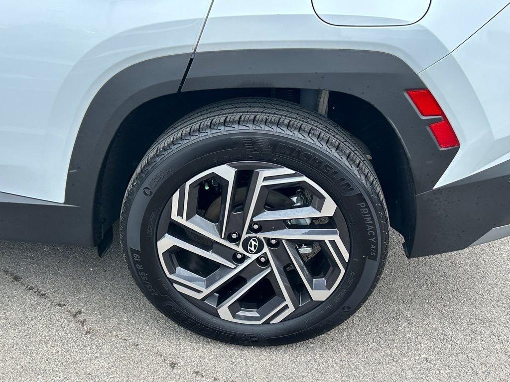 used 2025 Hyundai TUCSON Hybrid car, priced at $30,766